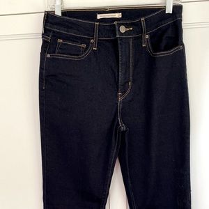 Levi’s 724 high rise straight size 29